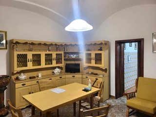 Casa Indipendente in Vendita a Cascina, zona San Lorenzo a Pagnatico, 163'000€, 121 m², arredato, con Box