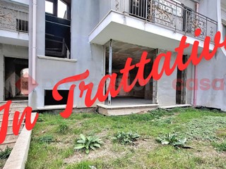 Villa in Vendita a Castel San Giorgio, 369'000€, 270 m²