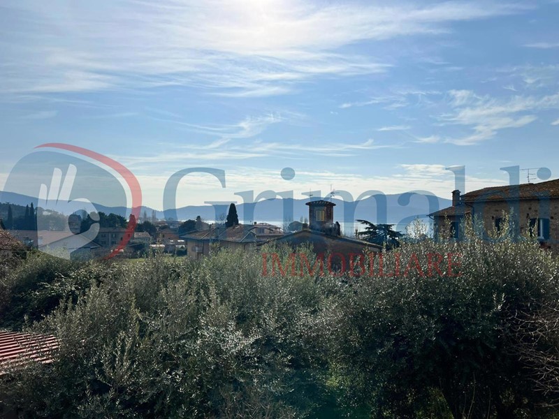 Trilocale in Vendita a Magione, 40'000€, 77 m²