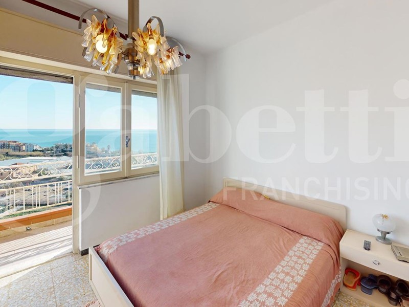 Appartamento in Vendita a Albenga, 235'000€, 70 m²