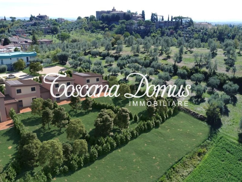 Casa Semi Indipendente in Vendita a Siena, zona Costafabbri, 650'000€, 133 m², con Box