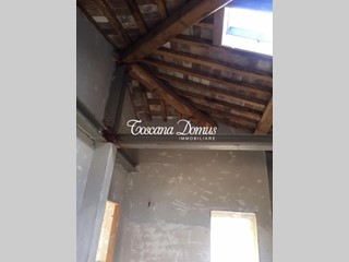 Trilocale in Vendita a Siena, zona Le Tolfe, 230'000&euro;, 65 m²