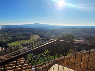 Quadrilocale in Vendita a Lugnano in Teverina, 149'000€, 120 m²