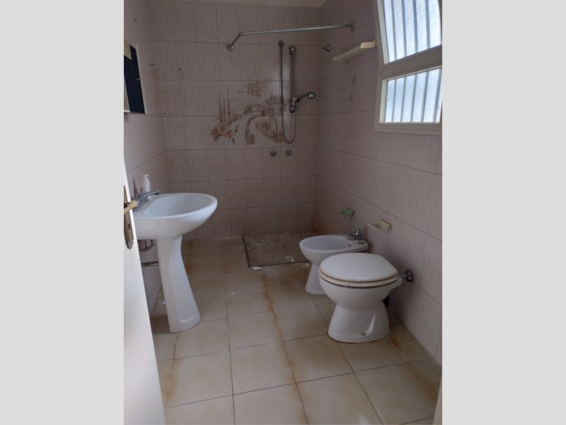 Casa Indipendente in Vendita a Salice Salentino, zona Via Libertà 25, 33'000€, 90 m²