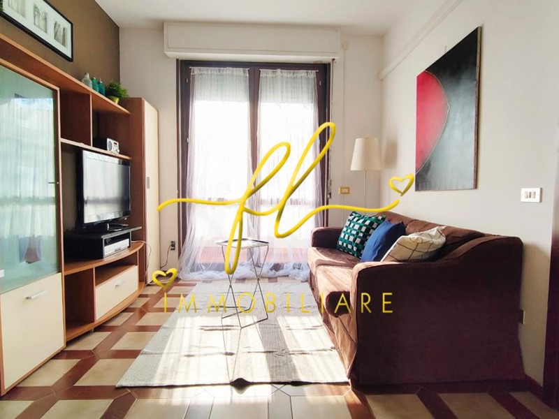 Trilocale in Vendita a Rosignano Marittimo, 220'000€, 55 m², arredato