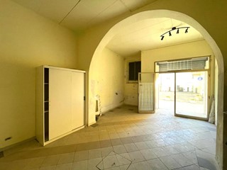 Immobile commerciale in Vendita a Fucecchio, 50'000€, 50 m²