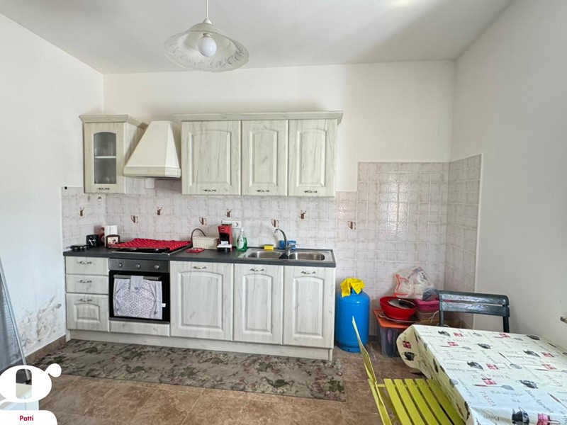 Casa Indipendente in Vendita a Patti, 88'000€, 180 m²