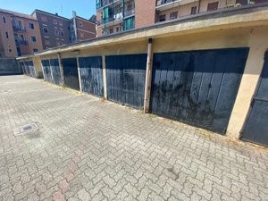Box in Affitto a Rozzano, 15 m²