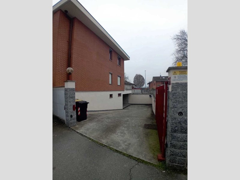 Box in Vendita a Settimo Torinese, 52'000€, 73 m²