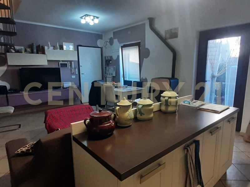Appartamento in Vendita a Civitella Paganico, zona Paganico, 188'000€, 118 m², con Box