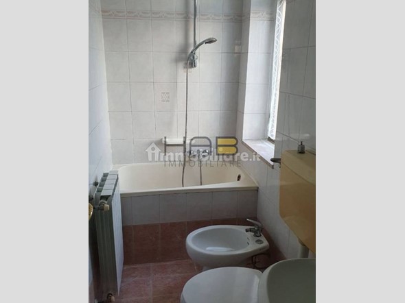 Bilocale in Vendita a Busto Arsizio, 60'000&euro;, 50 m²