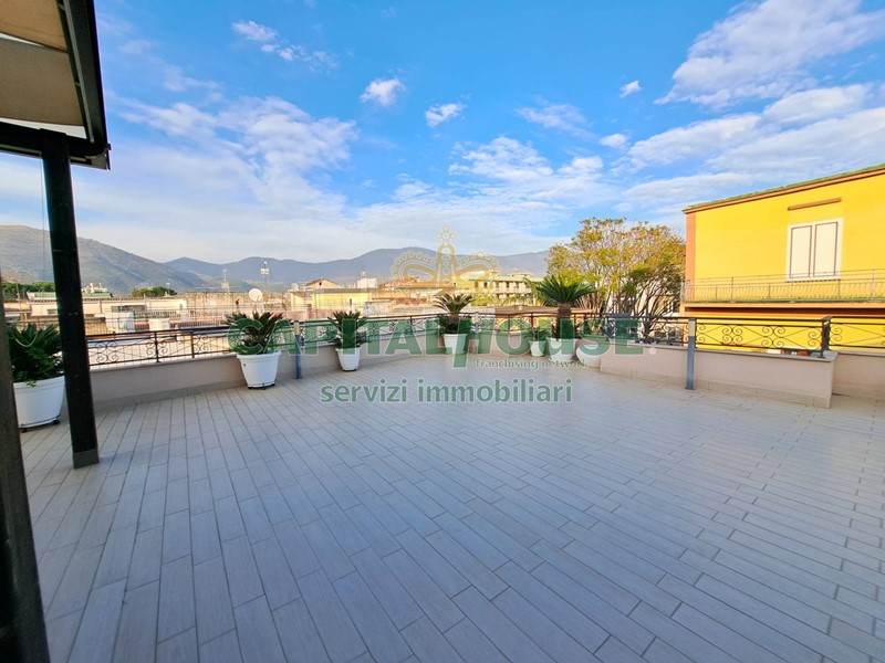 Quadrilocale in Vendita a Camposano, 250'000€, 120 m²