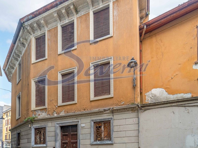 Casa Indipendente in Vendita a Como, zona Centro Storico, 1'500'000€, 600 m²