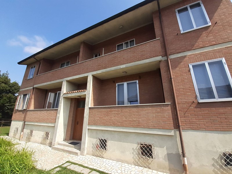 Appartamento in Affitto a Ferrara, zona Via Bologna, 350€, 90 m², arredato