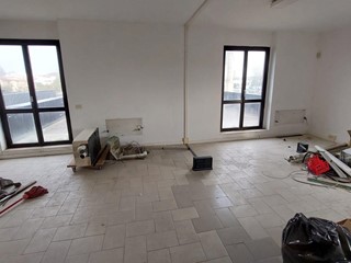 Ufficio in Affitto a Vinci, zona Sovigliana, 650€, 40 m²