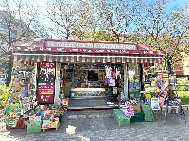 Attività commerciale in Vendita a Bari, 55'000€, 20 m²