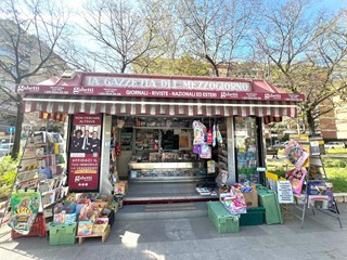 Attività commerciale in Vendita a Bari, 55'000€, 20 m²