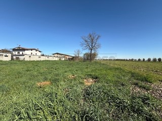 Villa in Vendita a San Fiorano, 298'000€, 120 m²