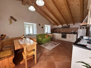 Appartamento in Affitto a Ne, zona Tolceto Basso, 800€, 90 m², arredato