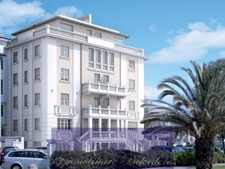 Appartamento in Vendita a Camaiore, zona Lido Di Camaiore, 850'000&euro;, 120 m²