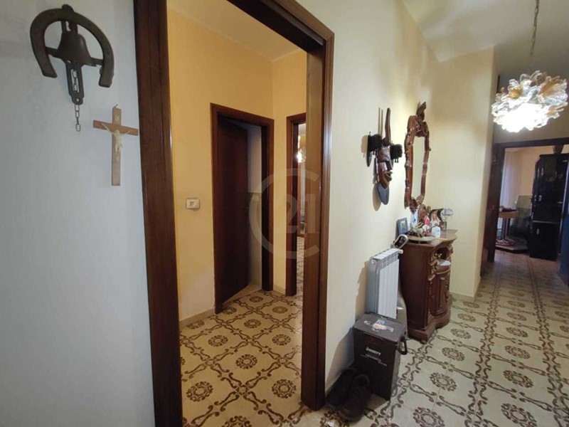 Appartamento in Vendita a Gravina di Catania, zona San Paolo, 165'000€, 125 m², con Box