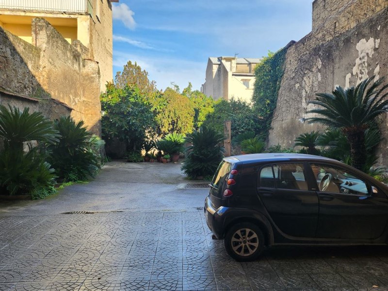 Bilocale in Vendita a Afragola, 120'000€, 85 m²