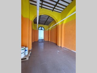 Capannone in Vendita a Carrara, 78'000€, 50 m²