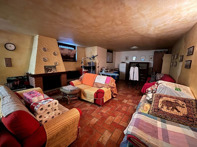 Villa in Vendita a Stradella, 495'000€, 300 m²