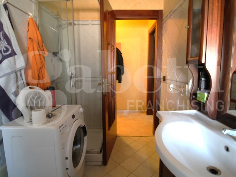 Bilocale in Vendita a Arzano, 100'000€, 71 m²