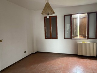 Casale in Vendita a Corvino San Quirico, 70'000€, 150 m²