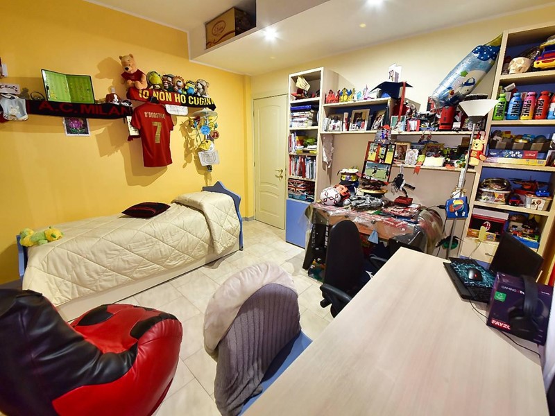 Quadrilocale in Vendita a Senago, 218'000€, 120 m²