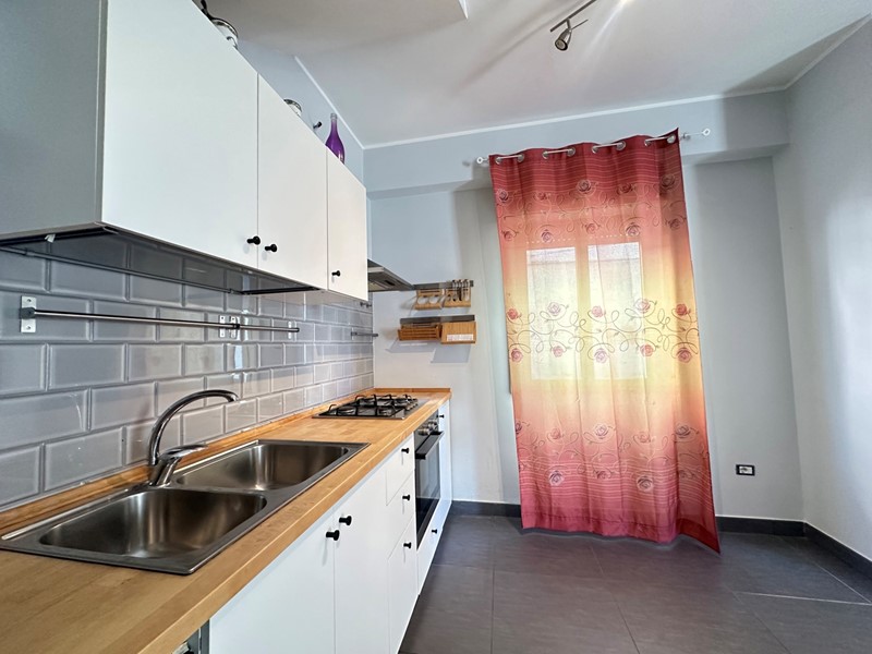 Casa Indipendente in Vendita a Barcellona Pozzo di Gotto, 56'000€, 83 m², arredato