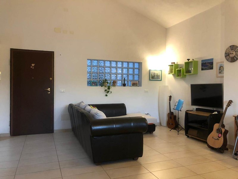 Quadrilocale in Vendita a Fosdinovo, zona Caniparola, 145'000€, 75 m², arredato