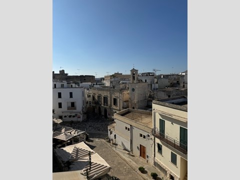 Attività commerciale in Vendita a Otranto, 70'000€, 90 m², arredato