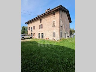 Casa Indipendente in Vendita a Valsamoggia, zona Monteveglio Alto, 890'000€, 500 m², con Box
