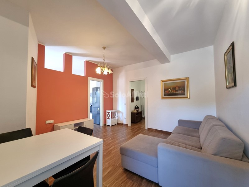 Appartamento in Affitto a Catanzaro, zona Lido Giovino, 850€, 120 m², arredato