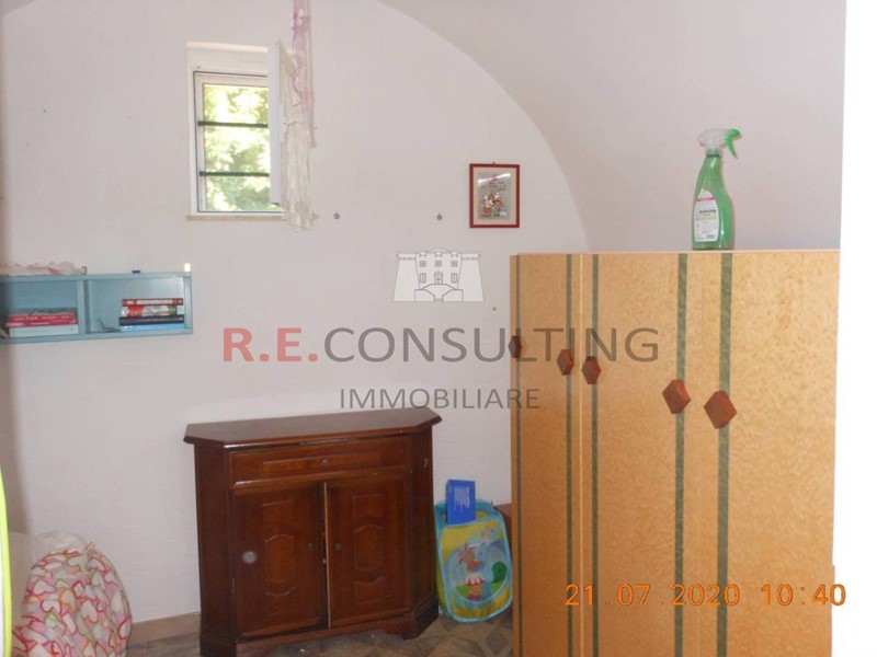 Casale in Vendita a Martina Franca, 139'000€, 350 m²