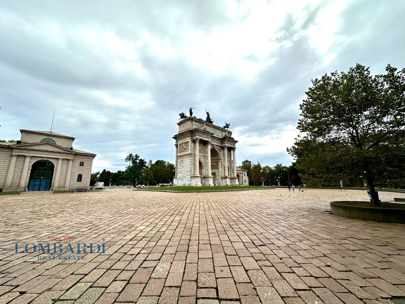 Bilocale in Vendita a Milano, zona Arco della Pace, 550'000€, 85 m²