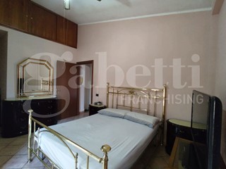 Villa bifamiliare in Vendita a Anzio, 159'000€, 105 m²