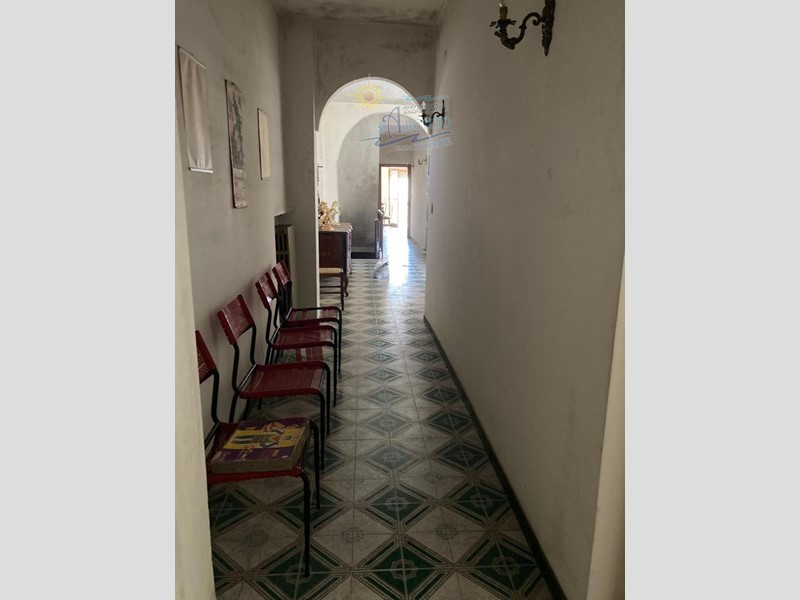 Appartamento in Vendita a Sava, 115'000€, 335 m²