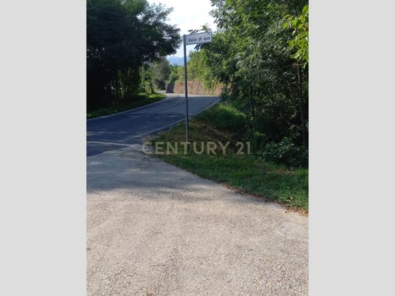 Casa Semi Indipendente in Vendita a Altissimo, 35'000&euro;, 450 m²