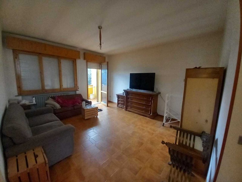 Appartamento in Vendita a Novafeltria, 135'000€, 100 m², con Box