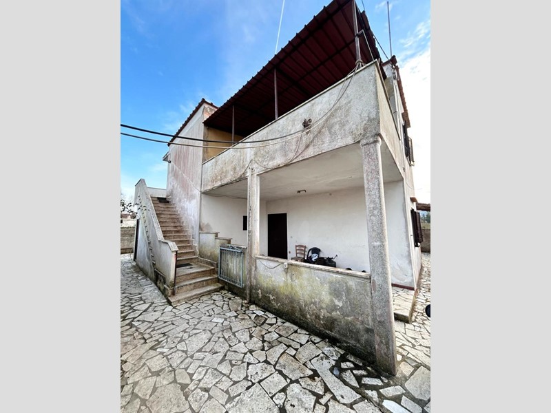 Villa in Vendita a San Felice Circeo, 299'000€, 140 m²