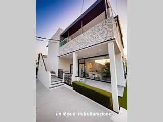 Villa in Vendita a San Felice Circeo, 299'000€, 140 m²