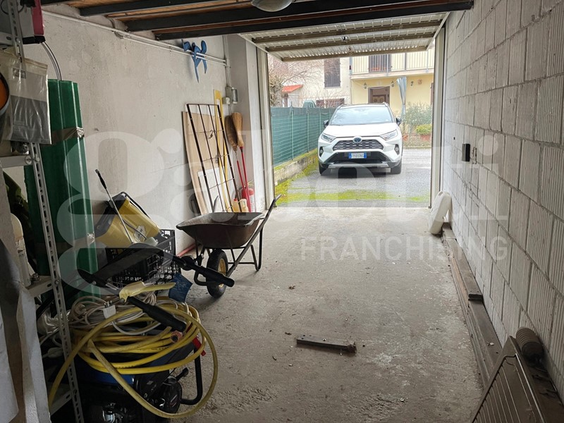 Casa Indipendente in Vendita a Ferrere, 160'000€, 128 m²