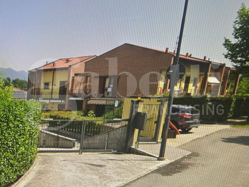 Box in Vendita a Anzano del Parco, 16'000€, 16 m²