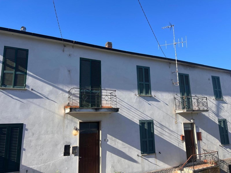 Casa Indipendente in Vendita a Narni, 65'000&euro;, 125 m²