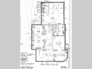 Laboratorio in Affitto a Senigallia, 1'400€, 220 m²