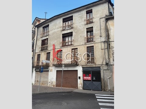 Casa Indipendente in Vendita a Arzignano, 1112 m²