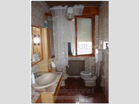Casa Semi Indipendente in Vendita a Rimini, 294'750€, 301 m²